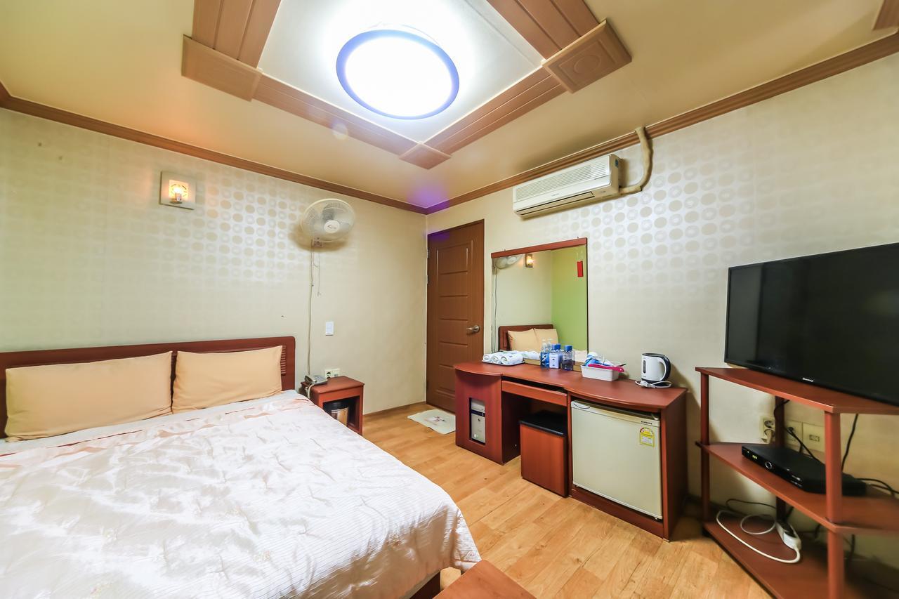 Nampo One Motel Пусан Экстерьер фото